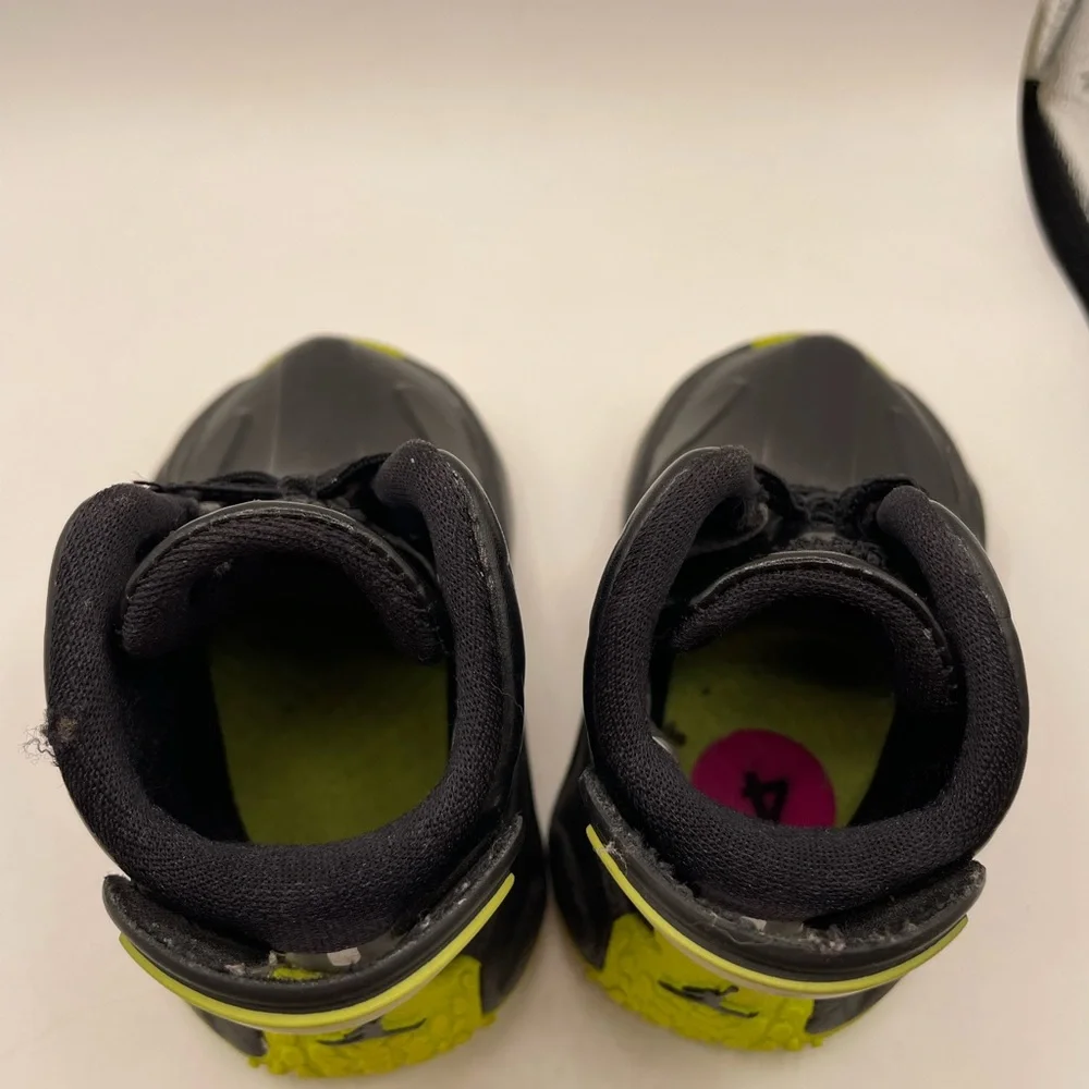 Nike Jordan Drip 23 boys rain boots size 4C